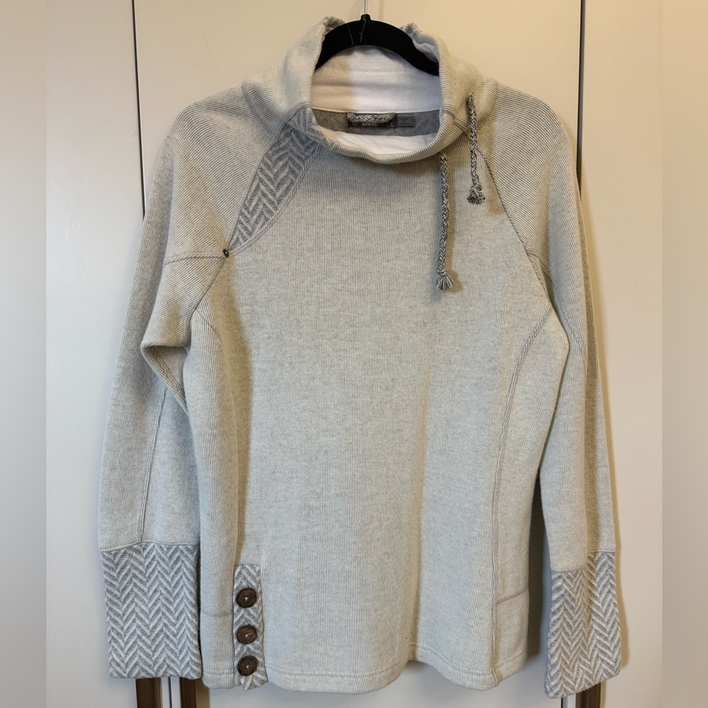 Prana White and Gray Herringbone pullover